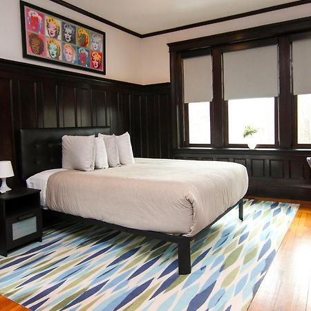 A Stylish Stay With A King Bed And Heated Floors #27 Brookline Dış mekan fotoğraf